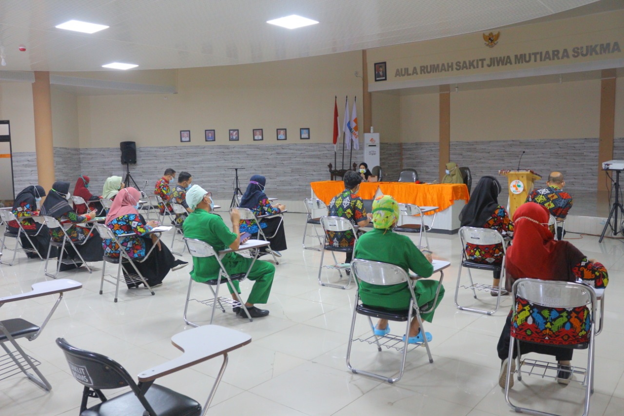 KETUA TIM AKREDITASI PIMPIN RAPAT MEKANISME DAN SISTEM PENGELOLAAN DATA